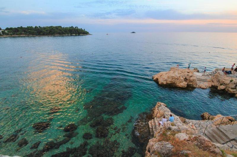 Apartment Rubi Rovinj Ngoại thất bức ảnh